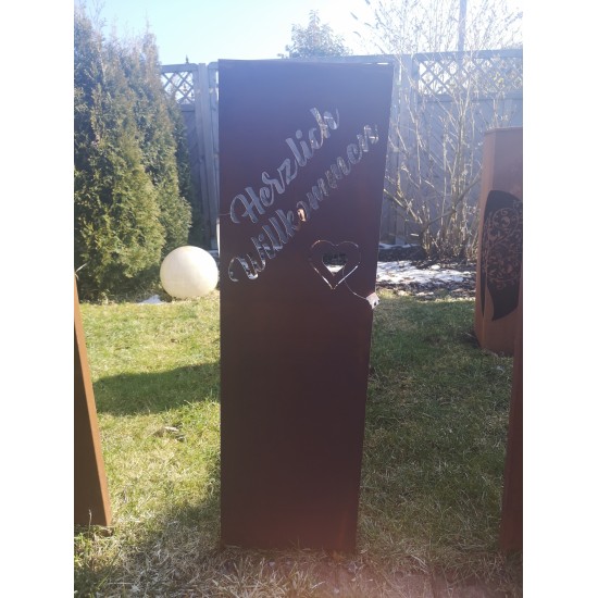 Sichtschutz zum Stecken Sichtschutz Paravent zum stecken - Herzlich Willkommen - Höhe 120 cm 
Höhe 100 cm
Breite 30 cm
Gesamt