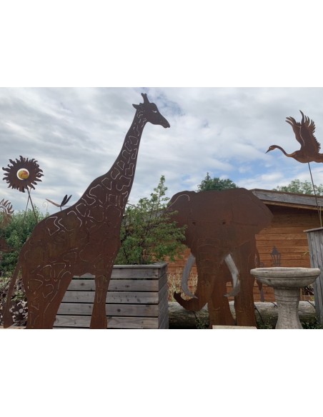 Tiere - Edelrost Tierfiguren Giraffe mit Rohr als Steckverbindung - 200 cm hoch Giraffe mit einem Rohr welches als Steckverbindu