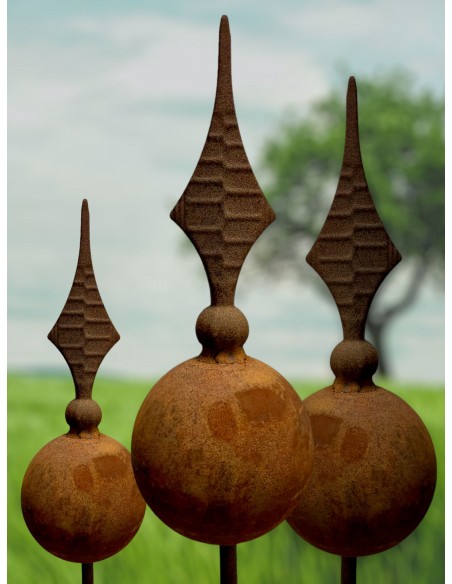 Gartenstecker Rosenstab Kugel mit Lilienspitze groß - Höhe 160 cm - Rankstab Metall 
Höhe 160 cm
klimaneutrale Herstellung - n