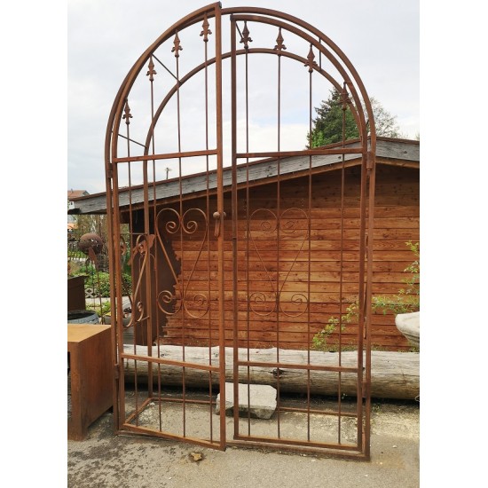 Rosenbogen Metall Rosenbogen mit Türe - zweiflügelig Breite 125 cm Höhe 200 cm, edelrost 
Höhe 200 cm
Breite 125 cm
Tiefe 44 