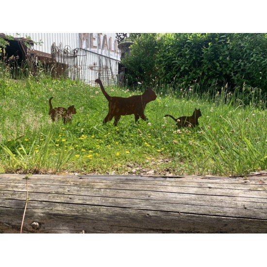 Deko Katzen und Mäuse Gartenfigur Katzenfamilie für den Garten als Gartenstecker - 3er Set Gartenstecker Katzenfamilie

Tolle 