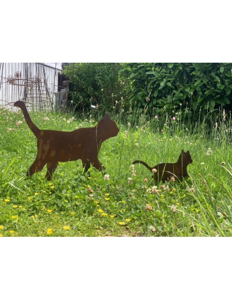 Beetstecker für Frühling und Sommer Stecker Katzenkind - tapsend 
Größe ca. 25 x 20 cm
mit kurzem Stab zum Stecken
