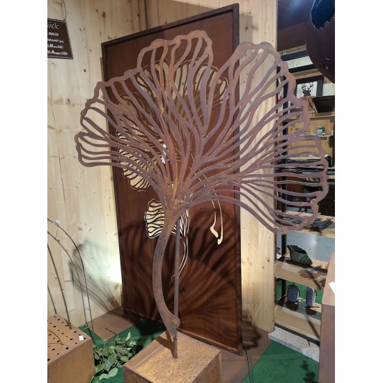 Ginkgo Lebensbaum Sehr großes Gartenornament Ginkgoblatt mit Rohr für 12 mm Stäbe 
Dieses wertvolle XXL Ginkgoblatt-Gartenornam