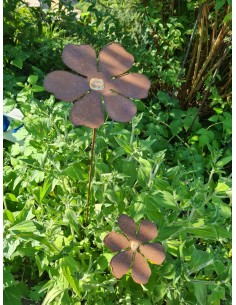 Blumen und Bäume Blütentraum mit Goldpunkt als Gartenstecker - 100 cm hoch Gartenstecker Blüte mit einem Goldpunkt mittig.
Hö 2