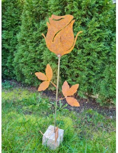 Rosen Edelrost Rose auf Stein mittel- Höhe 62 cm Filigrane Rose aus rostigem Metall auf Stein
Diese liebevoll ausgelaserte Rose