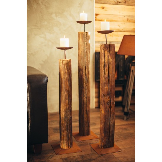 Kerzenhalter Altholz Kerzenständer, große Vaqriante 112 cm hoch, Ø 15 cm 
Höhe 112 cm
Durchmesser 15 cm

Rustikales Alt-Holz