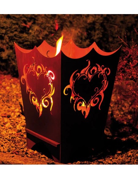 Feuerschalen Feuerkorb Flammenherz 60 CM hoch rechteckig 40 x 40m Höhe: 60 cm
Breite: 40 x 40 cm
eine eingebaute Schiebeplatte