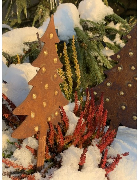 Winterdeko Kleine Tanne - Christbaum - klein - Direktstecker 31 cm lang 
Tanne aus 2 mm Stahl mit Goldpunkten
Höhe 20 cm
Gesa