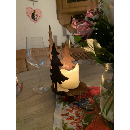 Weihnachtsdeko Tannentablett auf 3 Kugeln - klein - 26 cm hoch - Ø 15 cm 
Höhe 26 cm
Durchmesser 15 cm
