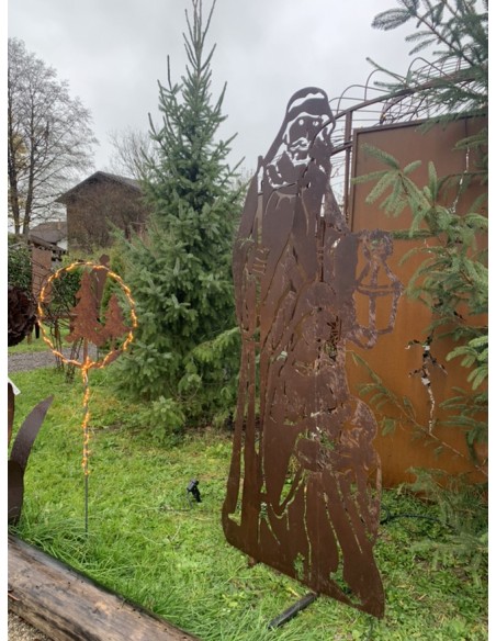 Start Lebensgroße Krippenfigur - Höhe 180 cm - Heilige Familie mit Josef - Maria - Jesuskind zum Stecken 
Ein Blickfang ist die