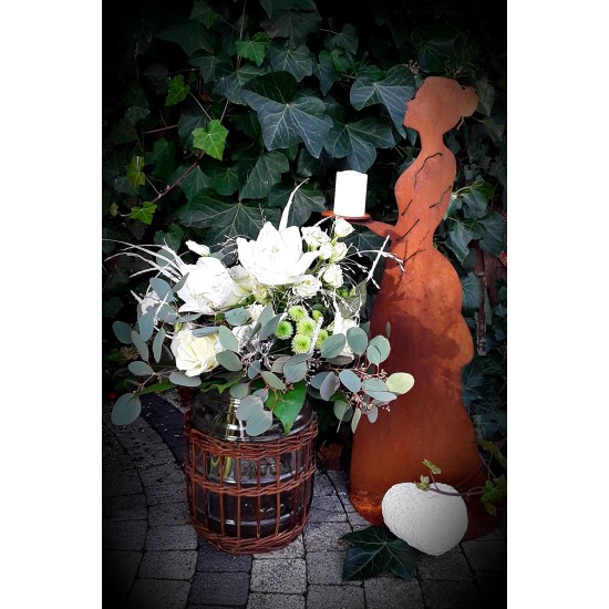 Kerzenhalter Rankhilfe - Mademoiselle - mit Kleid und Tablett - Höhe 72 cm Rost-Metall Rankhilfe "Mademoiselle" mit geschlossene