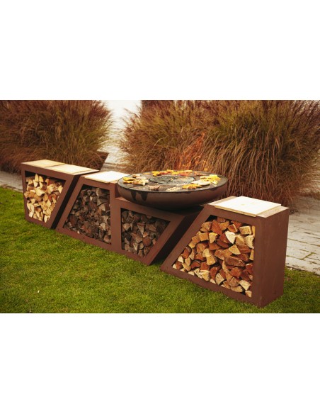 Start Outdoor Küche mit Grillstelle, Plancha und Essbretter 