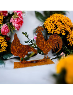 ausgefallene Tischdekoration  Huhn und Hahn - kleine Dekofigur 13,5 cm breit 
Breite 13,50 cm
Höhe 9 cm
auf eine Standplatte
 2