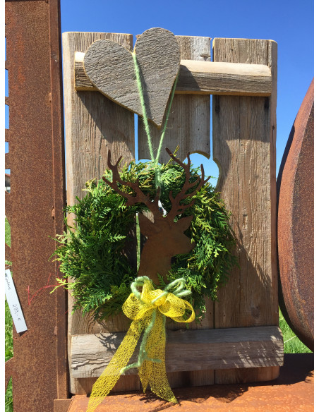 Weihnachtsdeko Aussen Edelrost Hirschkopf zum Einarbeiten Kränze und Gestecke - 29 cm hoch 
Hirschtrophäe zum Einarbeiten oder  Weihnachtsdeko Aussen Edelrost Hirschkopf zum Einarbeiten Kränze und Gestecke - 29 cm hoch 
Hirschtrophäe zum Einarbeiten oder