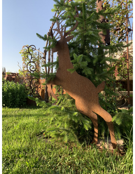 rostige Deko Hirsche und Rehe Springender Hirsch auf Standplatte - 115 cm hoch 
Höhe 115cm
Breite 70cm
