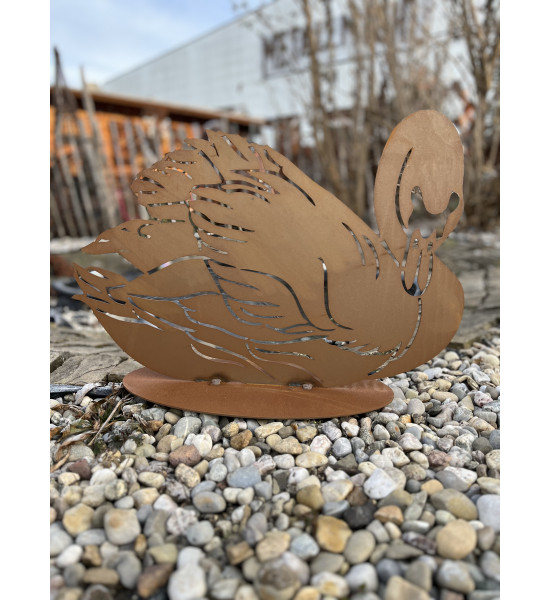 Gartenteich Edelrost Schwan auf Bodenplatte, Höhe 39 cm 
Unser Rostiger Schwan ist eine tolle Teichdeko für Ihren Gartenteich
