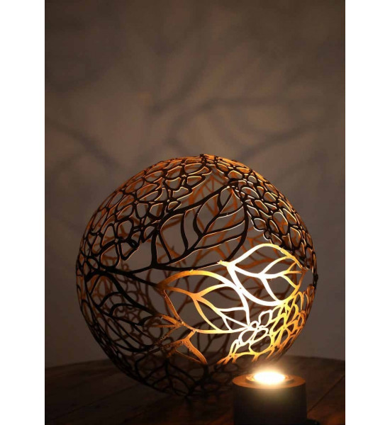 50 cm Dekokugeln in Rost Optik Edelrost Deko Kugel Hortensie - Ø 50 cm 
Durchmesser 50 cm
Material: 1,5 mm Metall mit Rostpati