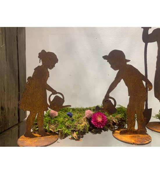 Mini Gärtner - Till - Höhe 13 cm - auf Platte