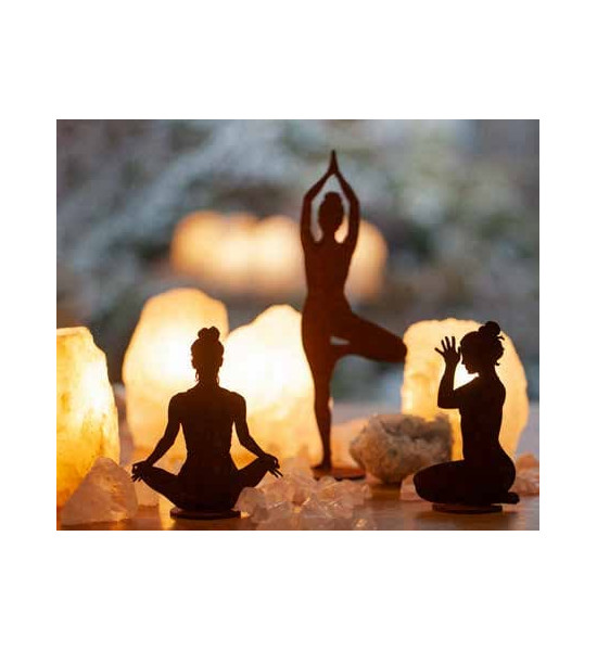 Yoga Deko - Figuren und Statuen mit Yoga und Meditation Positionen Yoga Mädel - Liv - klein - Fersensitz - Vajrasana - auf Platt