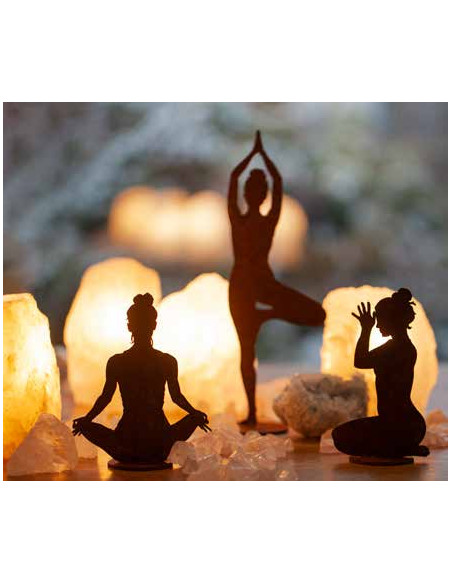 Yoga Deko - Figuren und Statuen mit Yoga und Meditation Positionen Yoga Mädel - Svenja - klein - Lotus Pose - auf Platte - Höhe 
