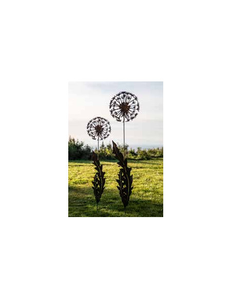 Gartenstecker Deko Pusteblume mit Blättern auf Gartenstecker - 120 cm 
Stab 120 cm
Gesamtlänge 140 cm
Breite 32 cm
 Gartenstecker Deko Pusteblume mit Blättern auf Gartenstecker - 120 cm 
Stab 120 cm
Gesamtlänge 140 cm
Breite 32 cm