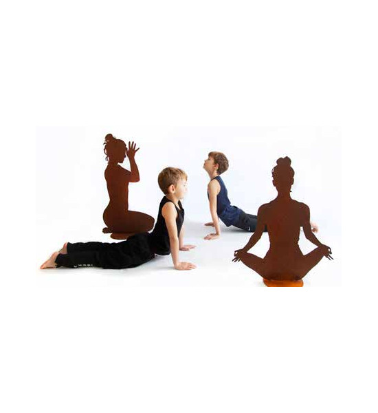 lebensgroße Figuren Yoga Mädel - Svenja - groß - Lotus Pose - auf Platte - Höhe 86 cm 
Yoga Mädel "Svenja" auf Platte
Lotus Po