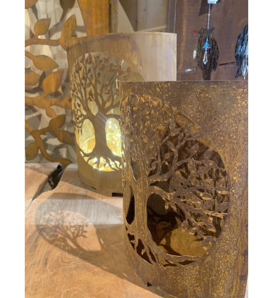 Windlichter & Laternen Baum des Lebens - Windlicht auf Füsschen - Höhe 41 cm 
Mandelförmiges Windlicht auf Füßschen
Breite 35 