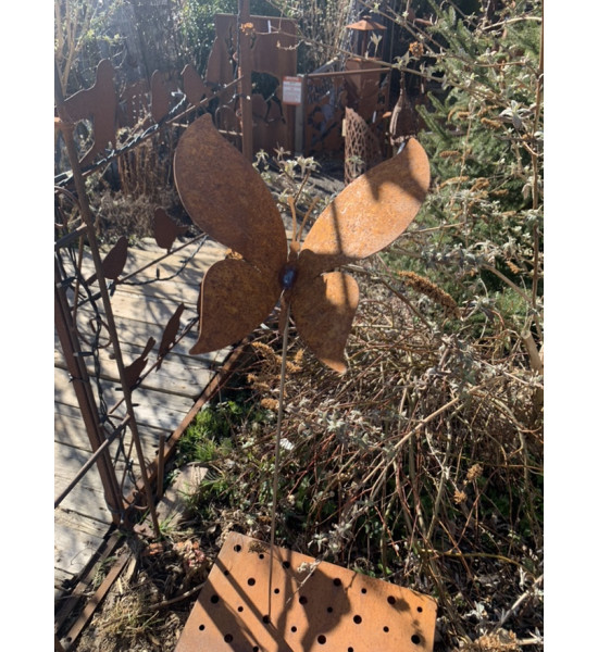 Gartenstecker XL Schmetterling Gartenstecker- 108 cm Höhe 
Gesamthöhe 108 cm
Breite 20 cm
Länge 22 cm