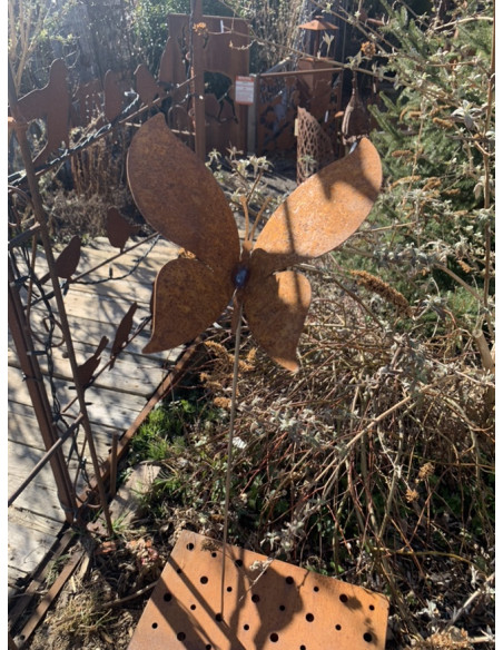 Gartenstecker XL Schmetterling Gartenstecker- 108 cm Höhe 
Gesamthöhe 108 cm
Breite 20 cm
Länge 22 cm
 Gartenstecker XL Schmetterling Gartenstecker- 108 cm Höhe 
Gesamthöhe 108 cm
Breite 20 cm
Länge 22 cm