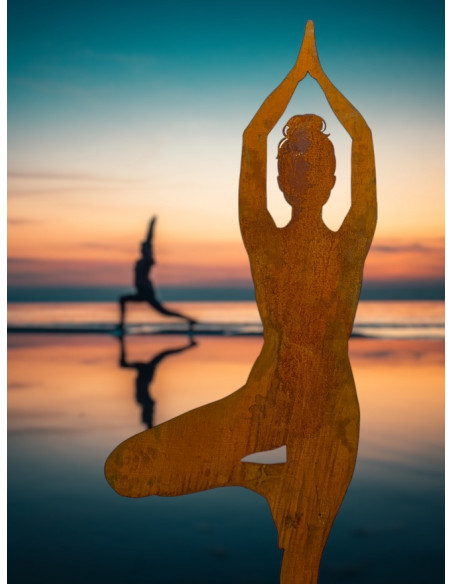 lebensgroße Figuren Yoga Mädel - Eva - gross - Baum Pose - mit Rohr für Platte oder Stab - Höhe 182 cm 
Yoga Mädel Figur "Eva"
