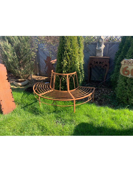 Start Baumbank Durchmesser 150 cm - 60 cm - halbrund 
Durchmesser 150 cm
60 cm halbrund
