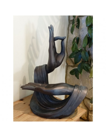 Start Steinguss Hände - Seligkeit - klein- mit Bronzeeffekt - Höhe 51 cm 
Steinguss Hände - Seligkeit - klein- mit Bronzeeffekt