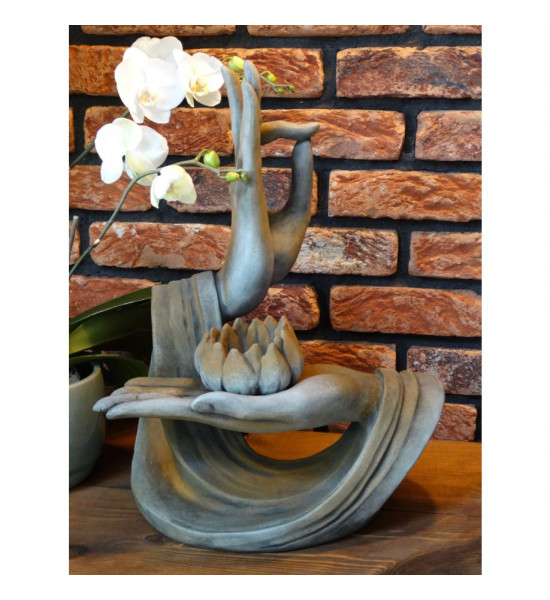 Start Steinguss Hände - Seligkeit - klein- mit Rosteffekt - Höhe 51 cm 