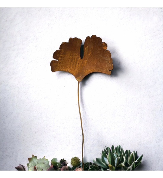 Gartenstecker Ginkgo Blatt als Gartenstecker - geschwungener Draht - Gesamthöhe 52 cm - Breite 19 cm - groß Das Ginkgoblatt als 