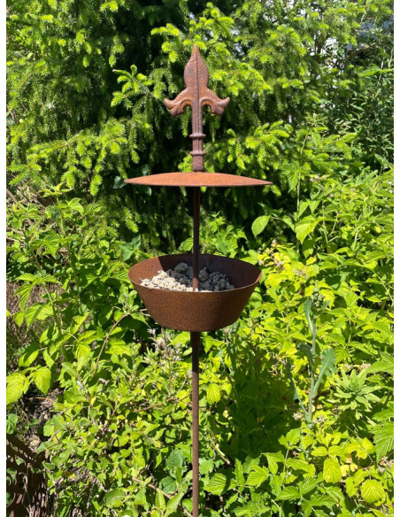 Vogel Deko Vogel Futterstelle mit Dach als Gartenstecker 140 cm hoch - mit Lilienspitze Diese elegante Vogelfutterstelle kannst 