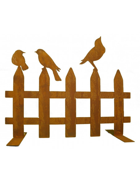 Vogel Deko Edelrost Vogelzaun mit 3 Vögelchen 60 cm breit auf Platte - Mittel 

Hübscher rostiger Vogelzaun verwendbar z.B. al