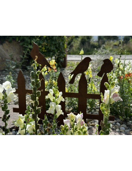 Zaun Metall Vogelzaun 2er Set zum Stecken Mittel 50 cm hoch 60 cm breit 




Niedliche kleine Vogelzäune zum Stecken im 2er