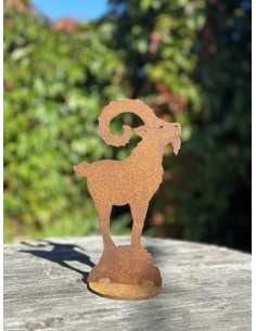 Start Deko Steinbock auf Fels - Höhe 20 cm Edelrost Steinbock auf Fels -  Alpine Deko 2