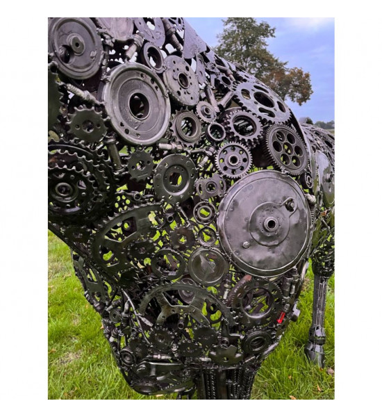 Metallkunst XXL Lebensgroßer XL Deko Stier - Torro - nach oben schauend Länge 290 cm - Höhe 180 cm Lebensgroßer Metall Stier - T