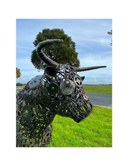 Metallkunst XXL Lebensgroßer XL Deko Stier - Torro - nach oben schauend Länge 290 cm - Höhe 180 cm Lebensgroßer Metall Stier - T