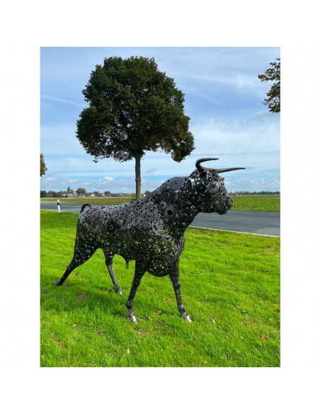 Metallkunst XXL Lebensgroßer XL Deko Stier - Torro - nach oben schauend Länge 290 cm - Höhe 180 cm Lebensgroßer Metall Stier - T