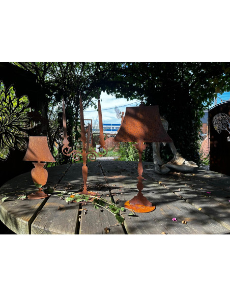 Kerzenhalter Deko Kerzenleuchter auf Platte Höhe 60 cm  Barock Deko Rostige Gartendeko ist Frostsicher und immer ein Highlight. 