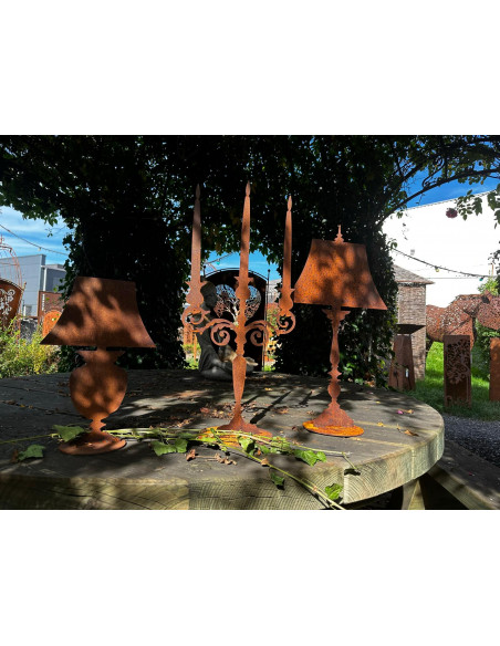 Kerzenhalter Deko Kerzenleuchter auf Platte Höhe 60 cm  Barock Deko Rostige Gartendeko ist Frostsicher und immer ein Highlight. 