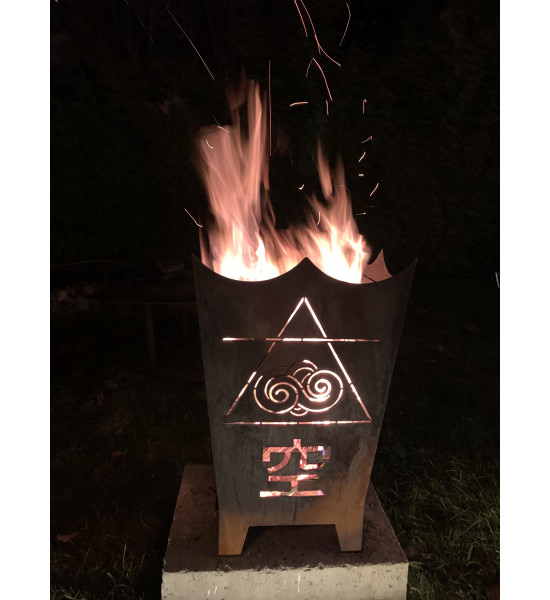Feuerschalen und Feuerkörbe Feuerkorb mit den 4 Elemente - Feuer - Wasser - Erde - Luft - Höhe 64 cm Feuerkorb aus Edelrost mit 