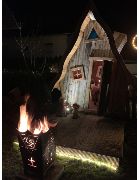 Feuerschalen und Feuerkörbe Feuerkorb mit den 4 Elemente - Feuer - Wasser - Erde - Luft - Höhe 64 cm Feuerkorb aus Edelrost mit 