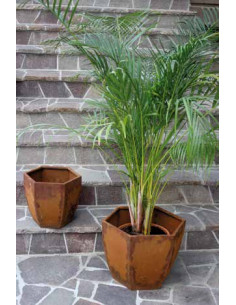 Blumentöpfe - Pflanztöpfe in Edelrost Blumentopf Übertopf - Seipentola - 6-Eck - Höhe 40 cm 
Höhe 40 cm
Breite 35 cm
