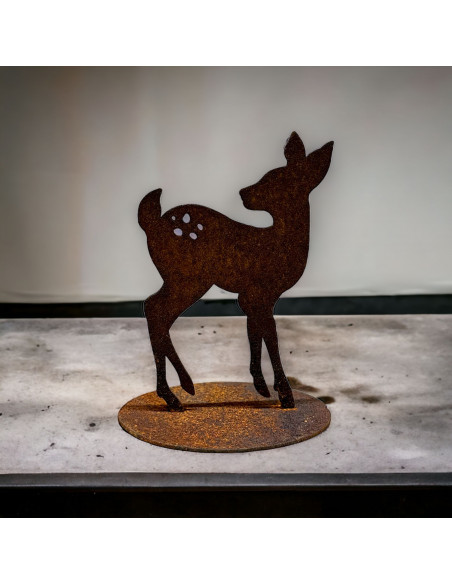 kleines Kitz auf Platte nach hinten schauend, Höhe 13 cm - Deko Rehkitz