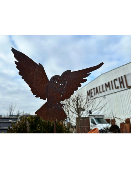 Gartenstecker Schleiereule fliegend - Gartenstecker - 35 cm breit 
Breite 35 cm
Stab 100 cm
