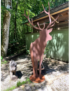 Hirsch von vorne, 3mm Stahl, H 190 cm, B 100 cm, mit Platte 2