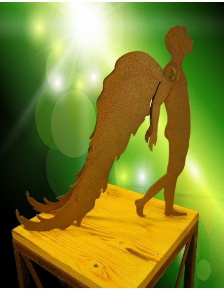 Engel Mann als Dekofgur